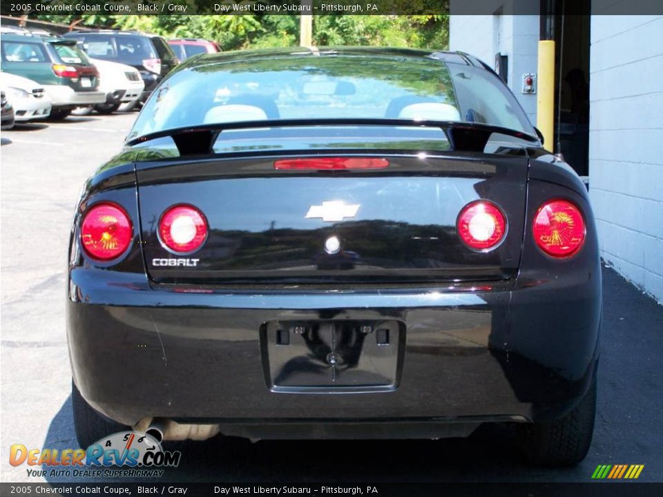 2005 Chevrolet Cobalt Coupe Black / Gray Photo #6