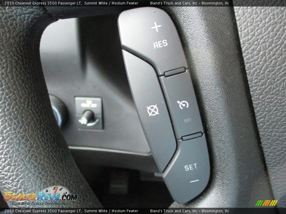 2019 Chevrolet Express 3500 Passenger LT Summit White / Medium Pewter Photo #15