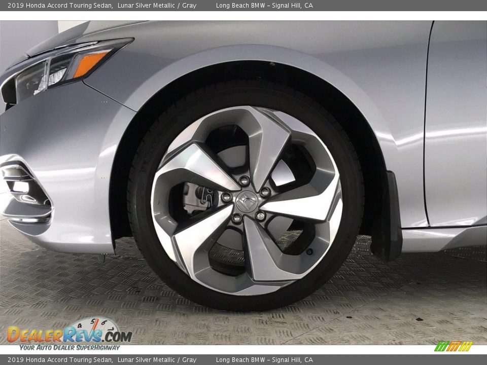 2019 Honda Accord Touring Sedan Wheel Photo #8