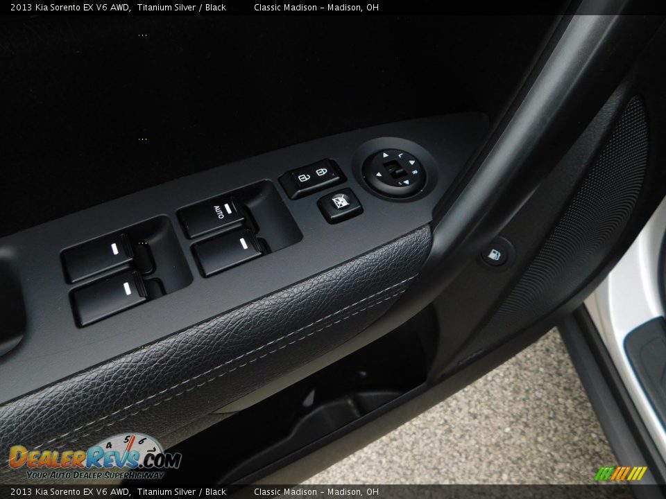 2013 Kia Sorento EX V6 AWD Titanium Silver / Black Photo #11