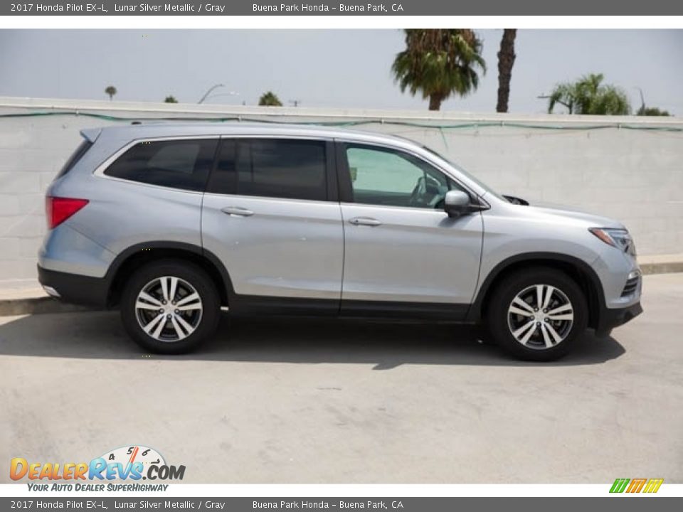 2017 Honda Pilot EX-L Lunar Silver Metallic / Gray Photo #12
