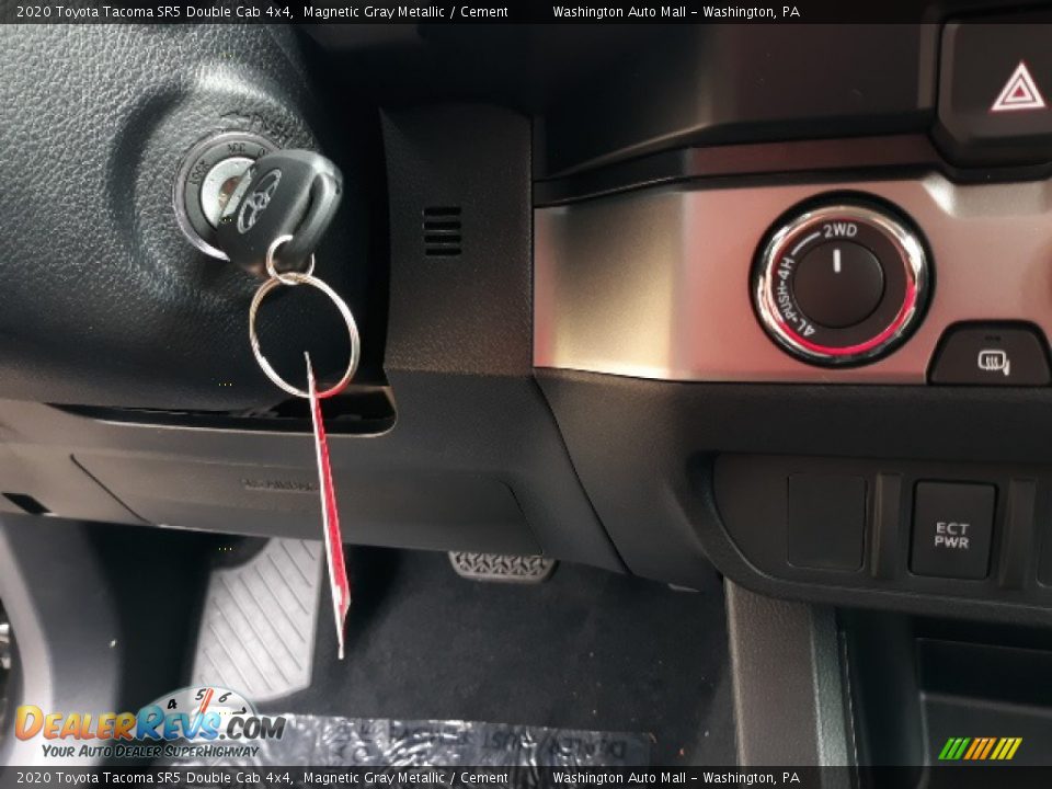 2020 Toyota Tacoma SR5 Double Cab 4x4 Magnetic Gray Metallic / Cement Photo #11