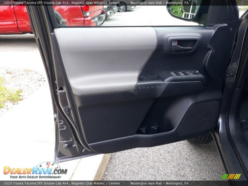 2020 Toyota Tacoma SR5 Double Cab 4x4 Magnetic Gray Metallic / Cement Photo #25