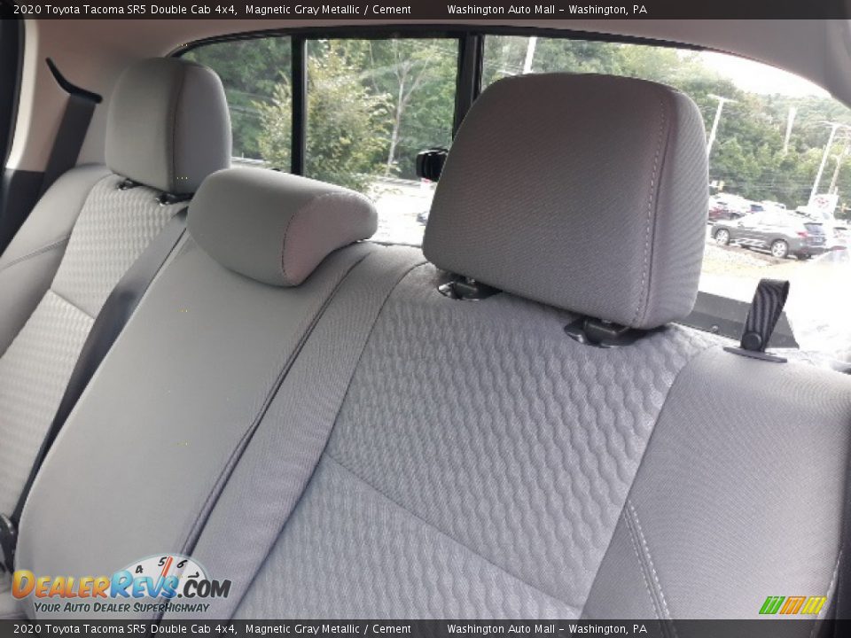 2020 Toyota Tacoma SR5 Double Cab 4x4 Magnetic Gray Metallic / Cement Photo #28
