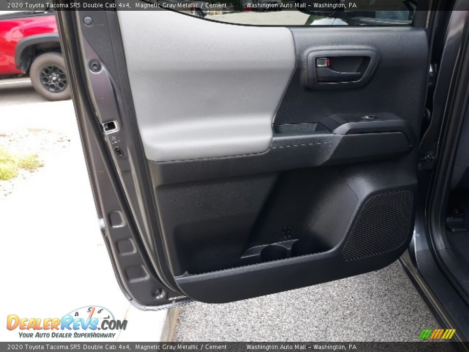 2020 Toyota Tacoma SR5 Double Cab 4x4 Magnetic Gray Metallic / Cement Photo #30