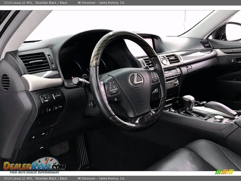Dashboard of 2014 Lexus LS 460 Photo #22