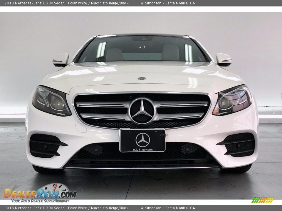 2018 Mercedes-Benz E 300 Sedan Polar White / Macchiato Beige/Black Photo #2