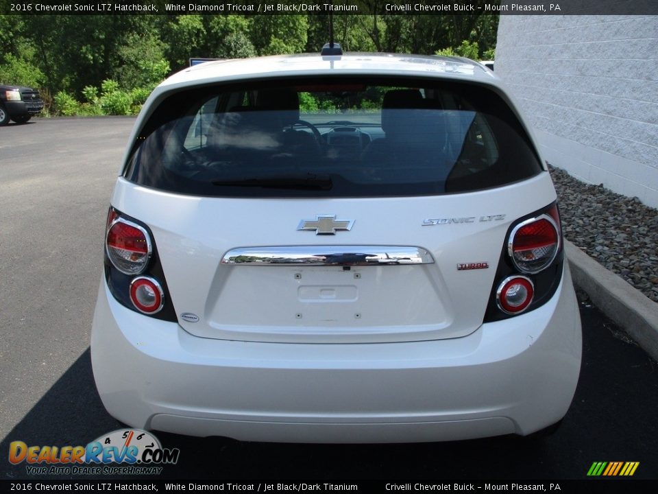 2016 Chevrolet Sonic LTZ Hatchback White Diamond Tricoat / Jet Black/Dark Titanium Photo #4