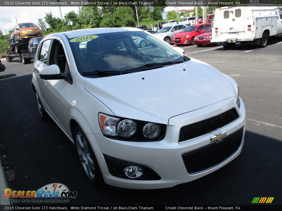 2016 Chevrolet Sonic LTZ Hatchback White Diamond Tricoat / Jet Black/Dark Titanium Photo #9