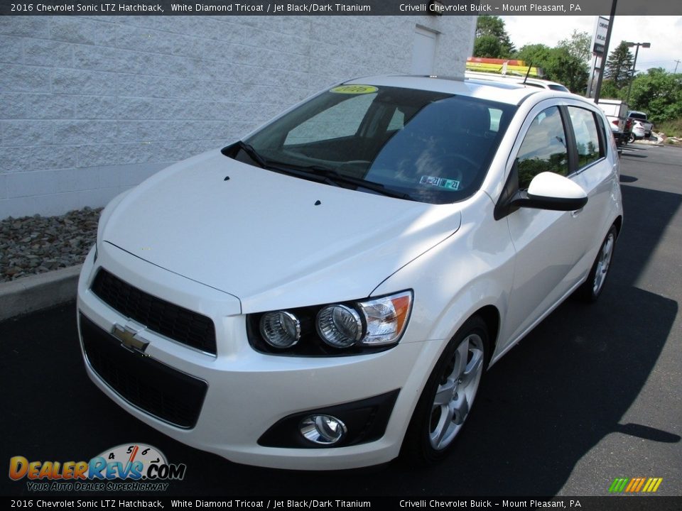 2016 Chevrolet Sonic LTZ Hatchback White Diamond Tricoat / Jet Black/Dark Titanium Photo #11