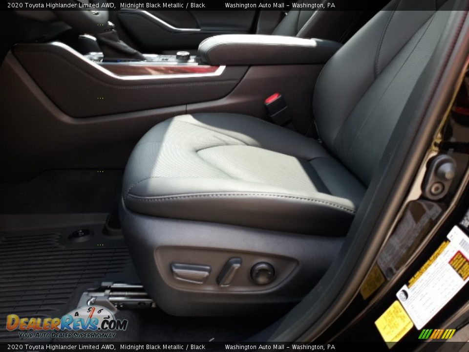 2020 Toyota Highlander Limited AWD Midnight Black Metallic / Black Photo #25