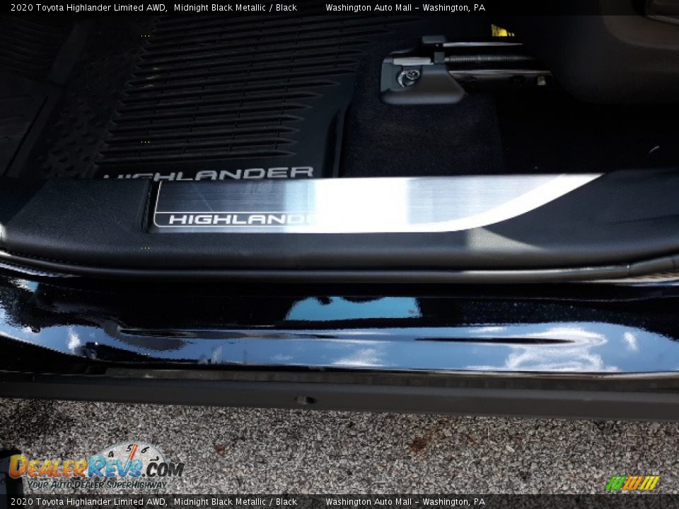 2020 Toyota Highlander Limited AWD Midnight Black Metallic / Black Photo #26