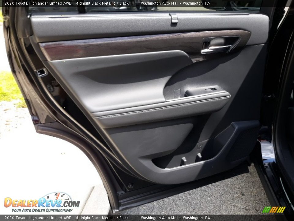 2020 Toyota Highlander Limited AWD Midnight Black Metallic / Black Photo #31