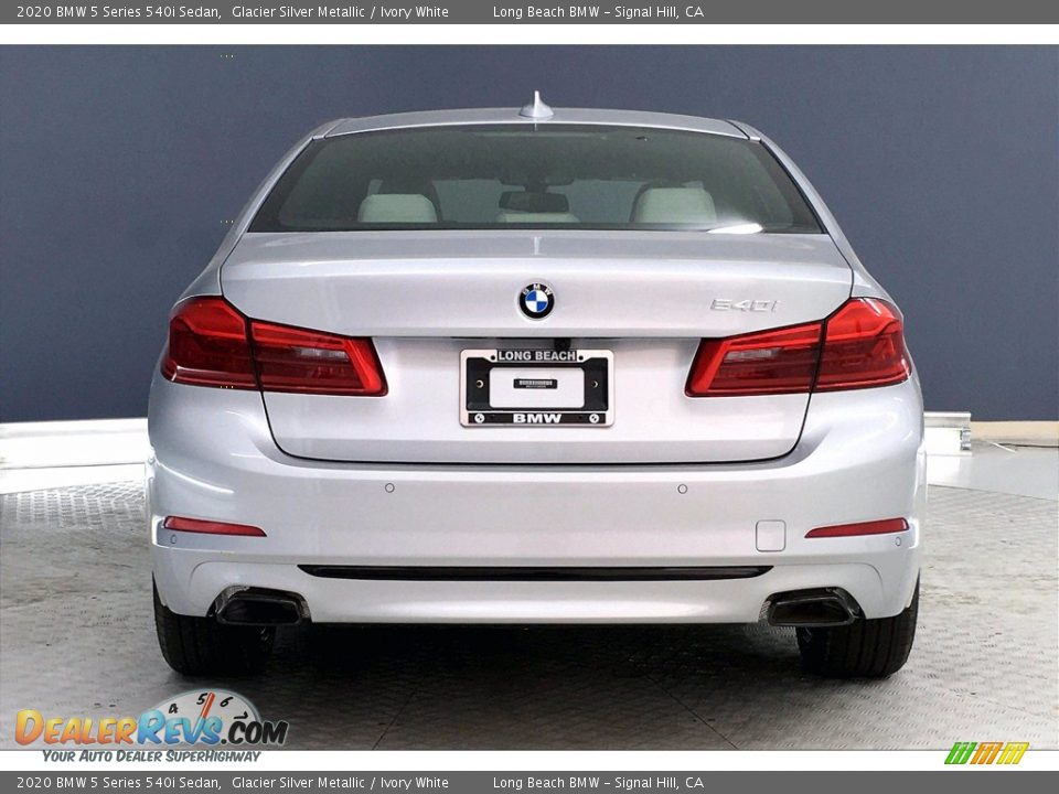 2020 BMW 5 Series 540i Sedan Glacier Silver Metallic / Ivory White Photo #4