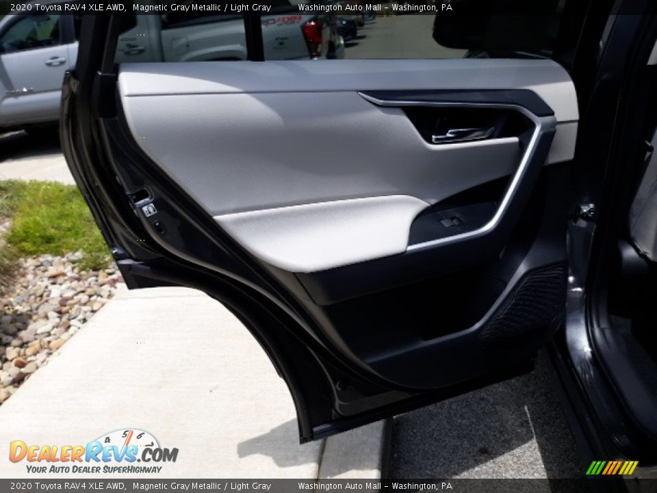 2020 Toyota RAV4 XLE AWD Magnetic Gray Metallic / Light Gray Photo #27