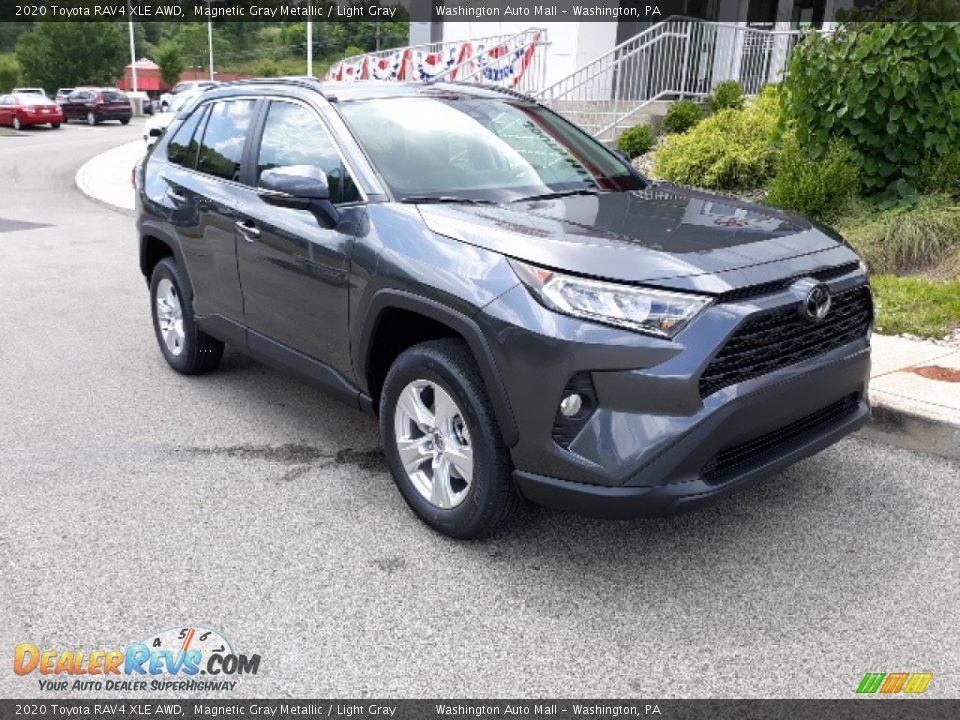 2020 Toyota RAV4 XLE AWD Magnetic Gray Metallic / Light Gray Photo #30