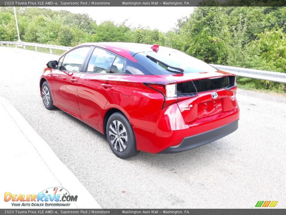 2020 Toyota Prius XLE AWD-e Supersonic Red / Moonstone Photo #2