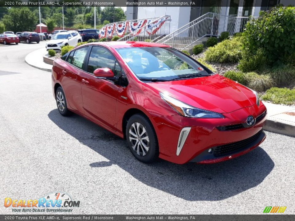 2020 Toyota Prius XLE AWD-e Supersonic Red / Moonstone Photo #30