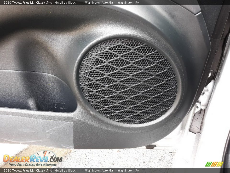 2020 Toyota Prius LE Classic Silver Metallic / Black Photo #10