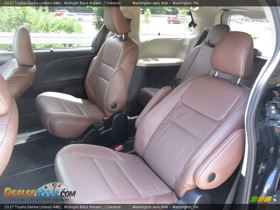 2017 Toyota Sienna Limited AWD Midnight Black Metallic / Chestnut Photo #14