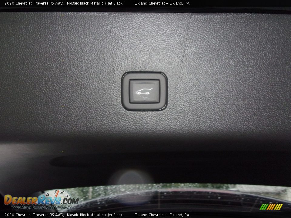 2020 Chevrolet Traverse RS AWD Mosaic Black Metallic / Jet Black Photo #8