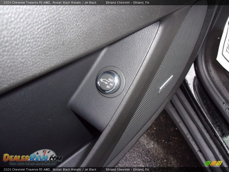 2020 Chevrolet Traverse RS AWD Mosaic Black Metallic / Jet Black Photo #15
