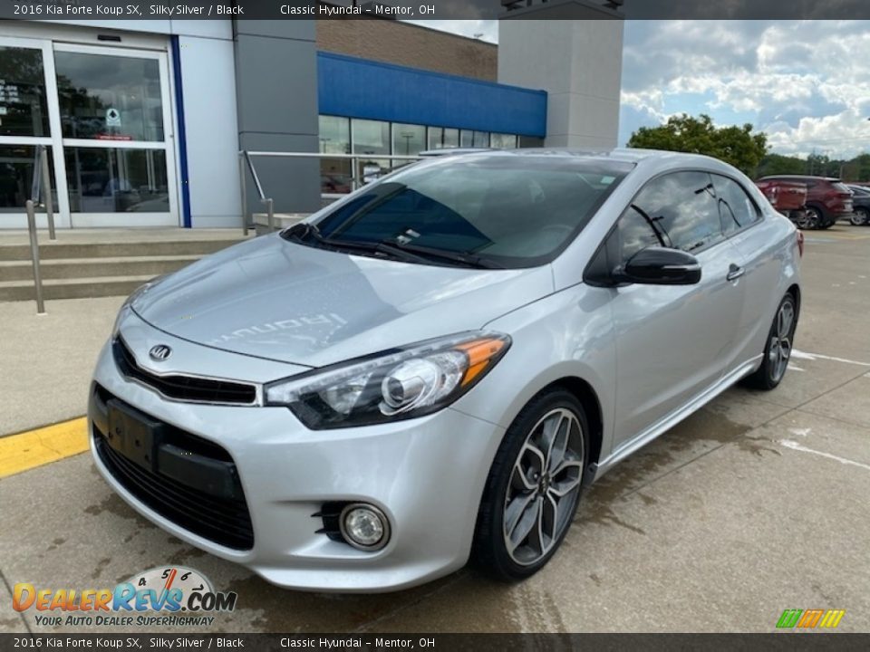 Front 3/4 View of 2016 Kia Forte Koup SX Photo #1