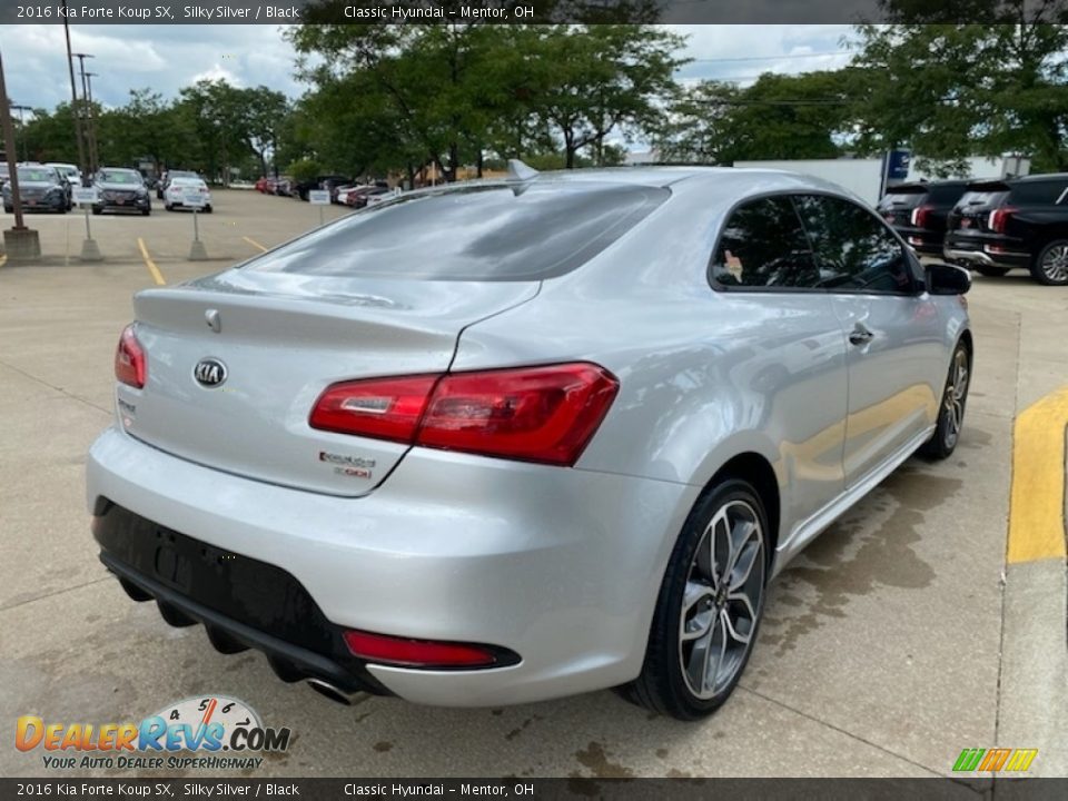 Silky Silver 2016 Kia Forte Koup SX Photo #2