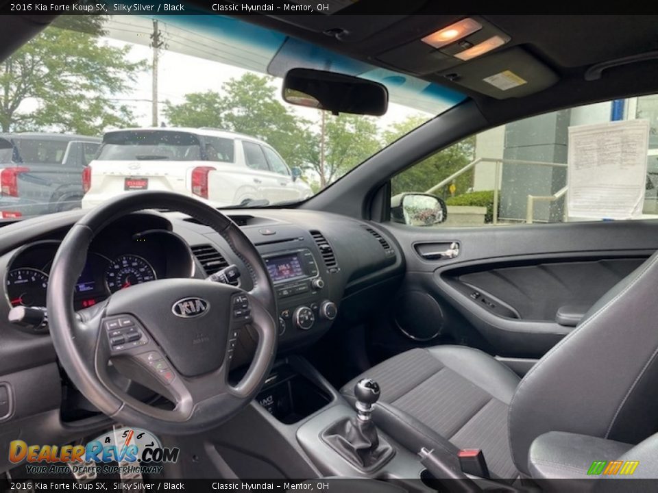 Black Interior - 2016 Kia Forte Koup SX Photo #3