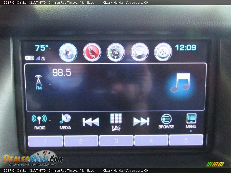 2017 GMC Yukon XL SLT 4WD Crimson Red Tintcoat / Jet Black Photo #33