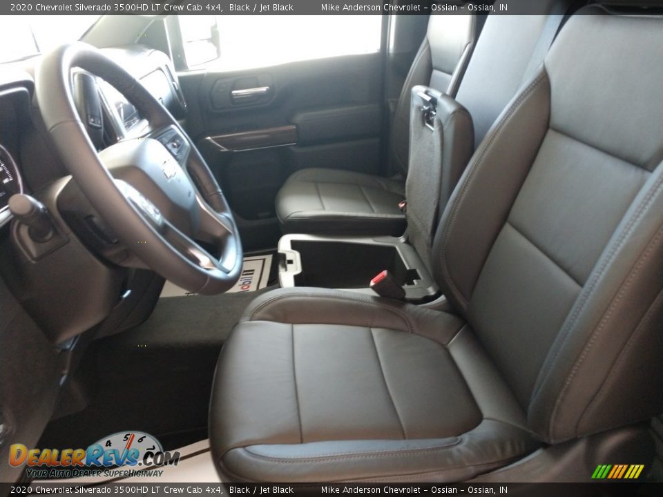 2020 Chevrolet Silverado 3500HD LT Crew Cab 4x4 Black / Jet Black Photo #18