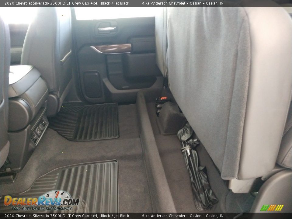 2020 Chevrolet Silverado 3500HD LT Crew Cab 4x4 Black / Jet Black Photo #23