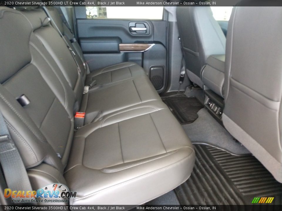 2020 Chevrolet Silverado 3500HD LT Crew Cab 4x4 Black / Jet Black Photo #26