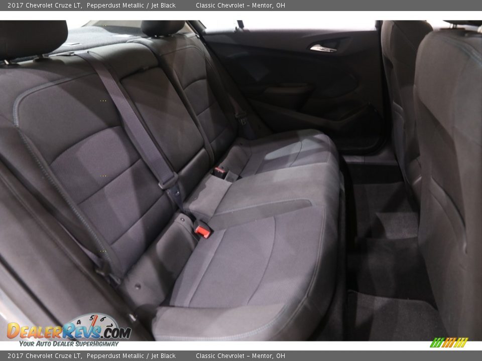 2017 Chevrolet Cruze LT Pepperdust Metallic / Jet Black Photo #15
