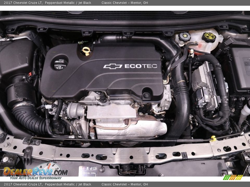 2017 Chevrolet Cruze LT Pepperdust Metallic / Jet Black Photo #18