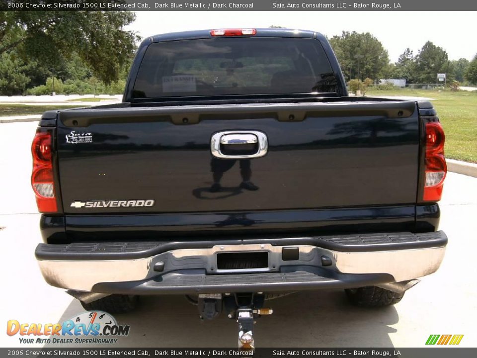 2006 Chevrolet Silverado 1500 LS Extended Cab Dark Blue Metallic / Dark Charcoal Photo #4