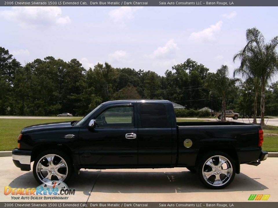 2006 Chevrolet Silverado 1500 LS Extended Cab Dark Blue Metallic / Dark Charcoal Photo #6