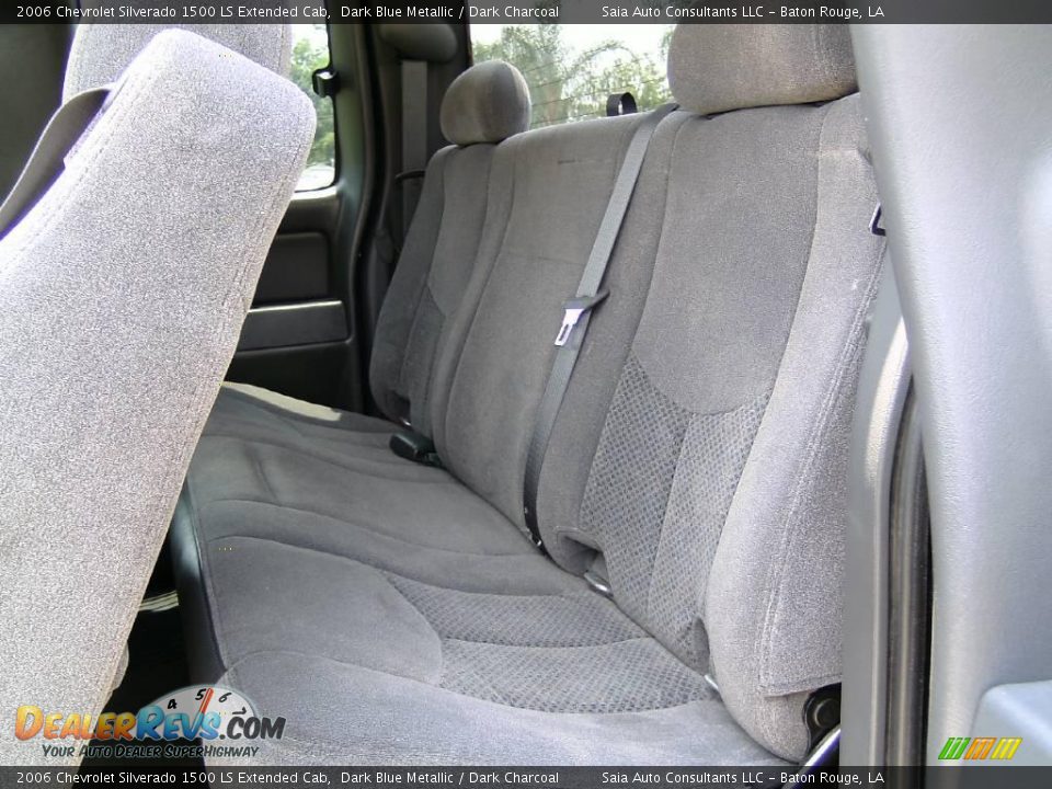 2006 Chevrolet Silverado 1500 LS Extended Cab Dark Blue Metallic / Dark Charcoal Photo #10