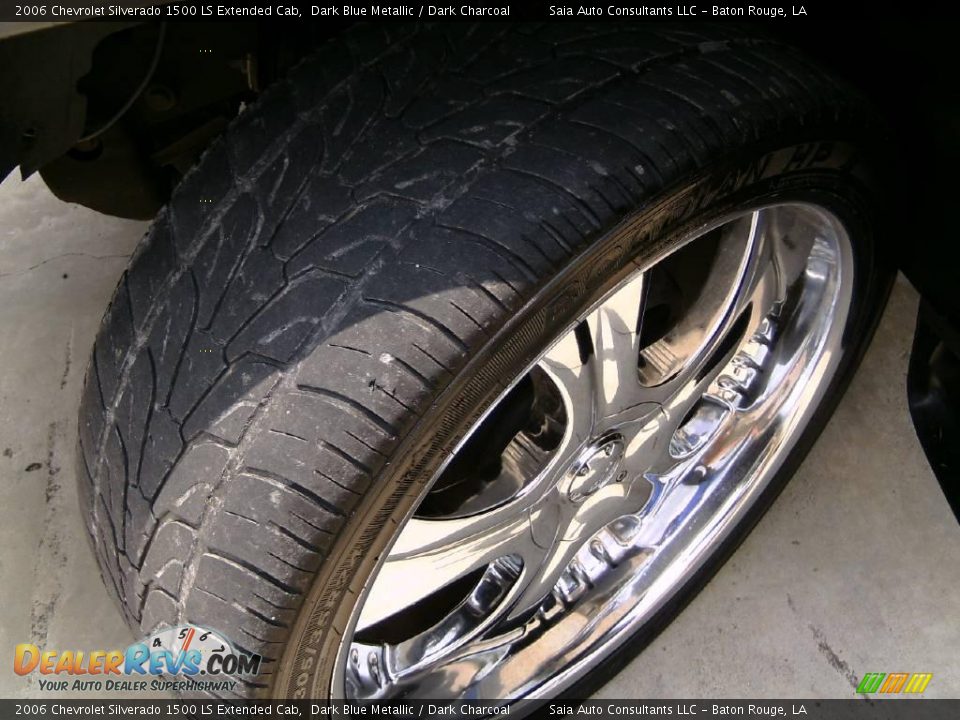 2006 Chevrolet Silverado 1500 LS Extended Cab Dark Blue Metallic / Dark Charcoal Photo #12