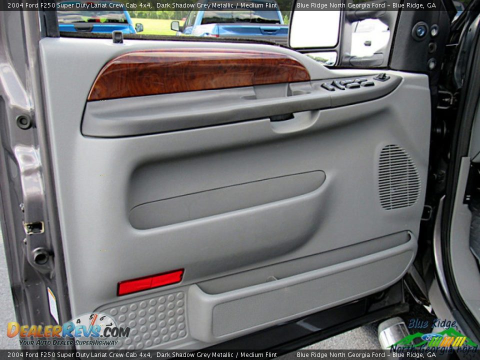 2004 Ford F250 Super Duty Lariat Crew Cab 4x4 Dark Shadow Grey Metallic / Medium Flint Photo #10