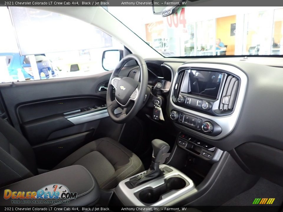2021 Chevrolet Colorado LT Crew Cab 4x4 Black / Jet Black Photo #10