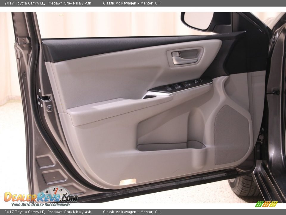 2017 Toyota Camry LE Predawn Gray Mica / Ash Photo #4