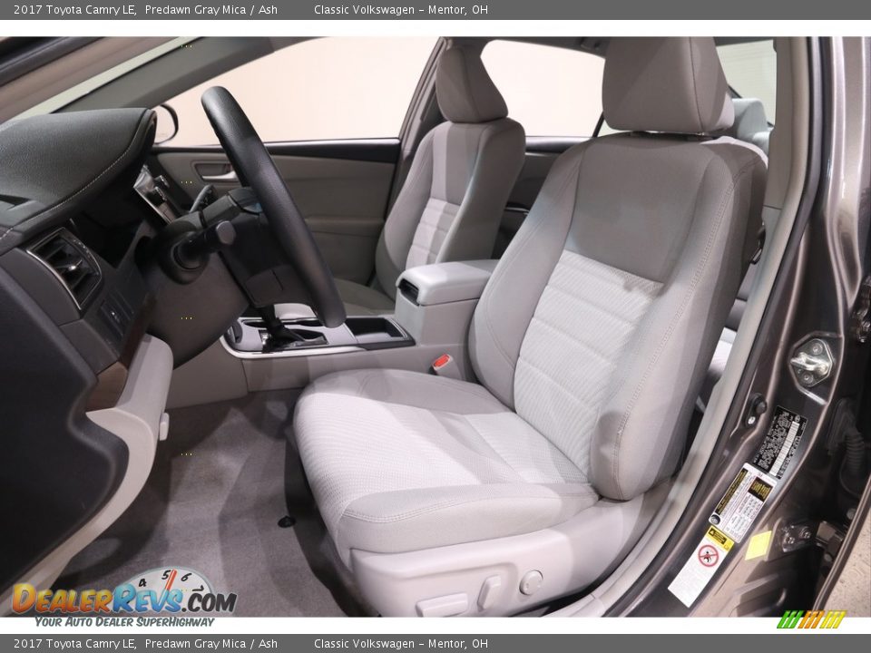2017 Toyota Camry LE Predawn Gray Mica / Ash Photo #5