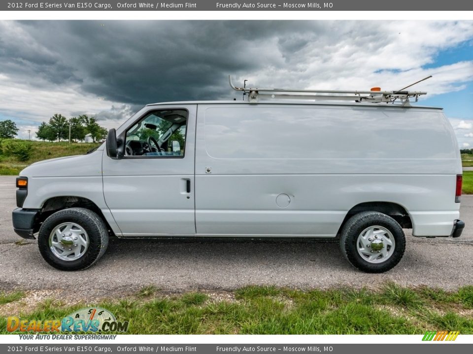 2012 Ford E Series Van E150 Cargo Oxford White / Medium Flint Photo #7
