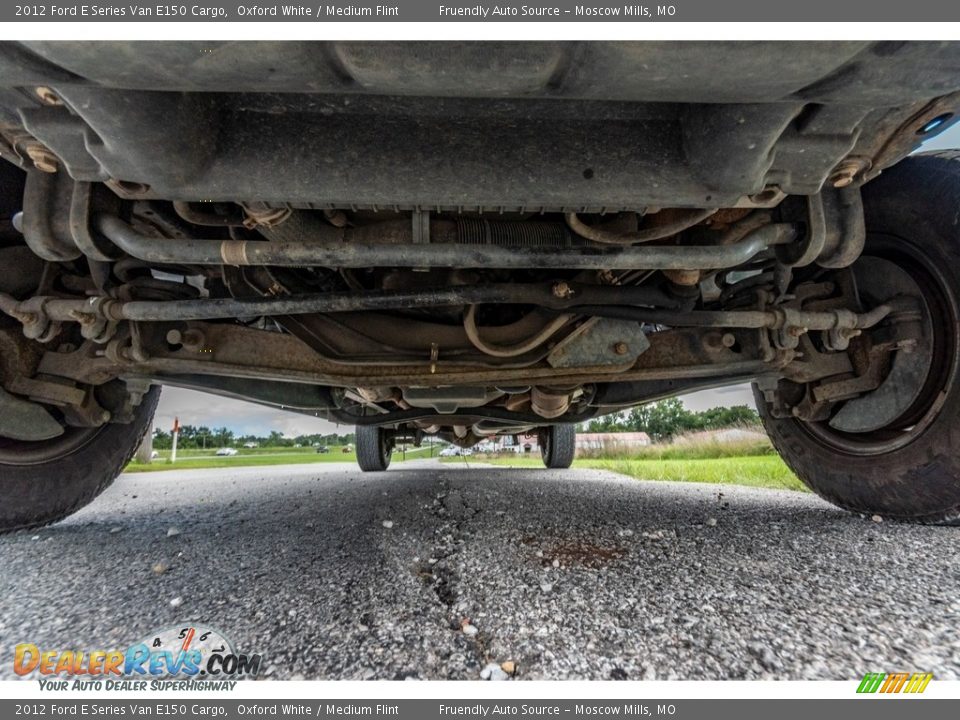 2012 Ford E Series Van E150 Cargo Oxford White / Medium Flint Photo #10