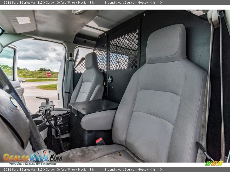 2012 Ford E Series Van E150 Cargo Oxford White / Medium Flint Photo #17