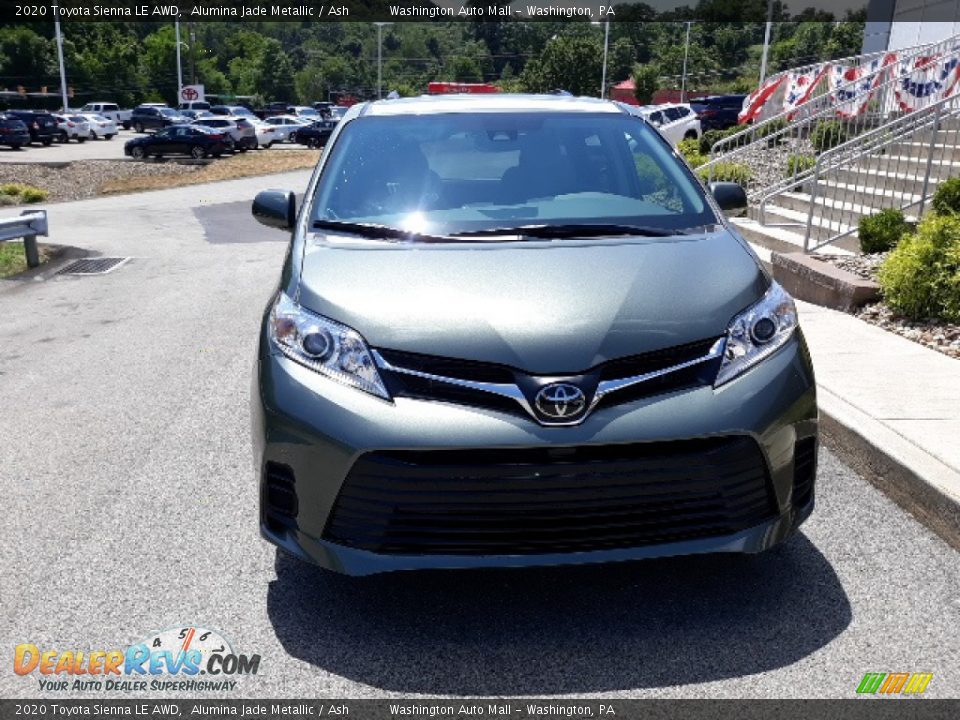 2020 Toyota Sienna LE AWD Alumina Jade Metallic / Ash Photo #25