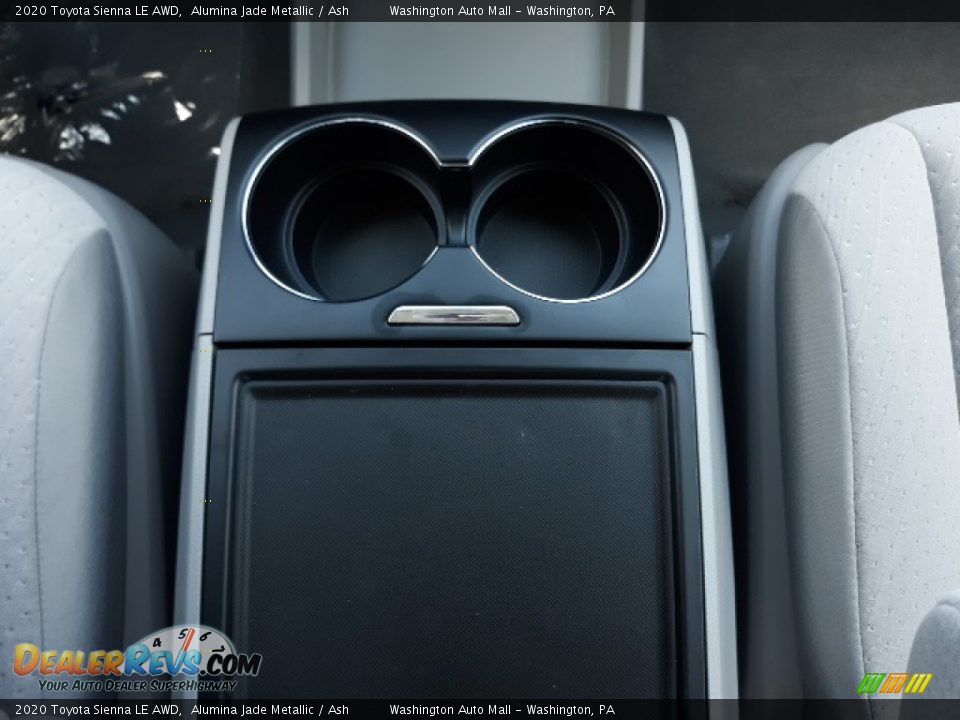 2020 Toyota Sienna LE AWD Alumina Jade Metallic / Ash Photo #30