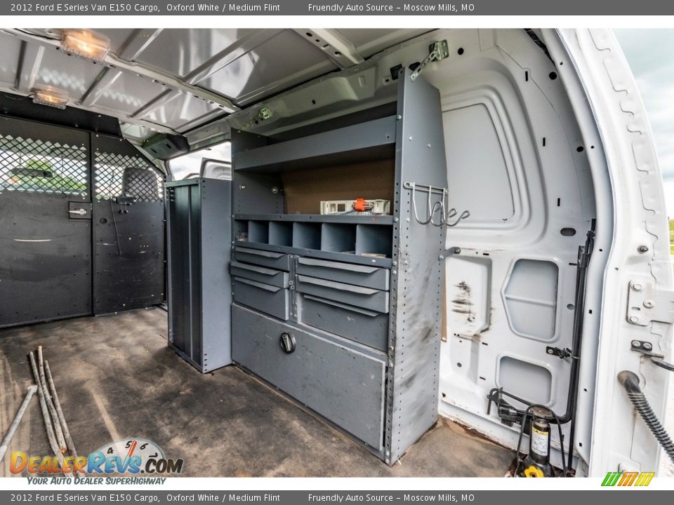 2012 Ford E Series Van E150 Cargo Oxford White / Medium Flint Photo #24