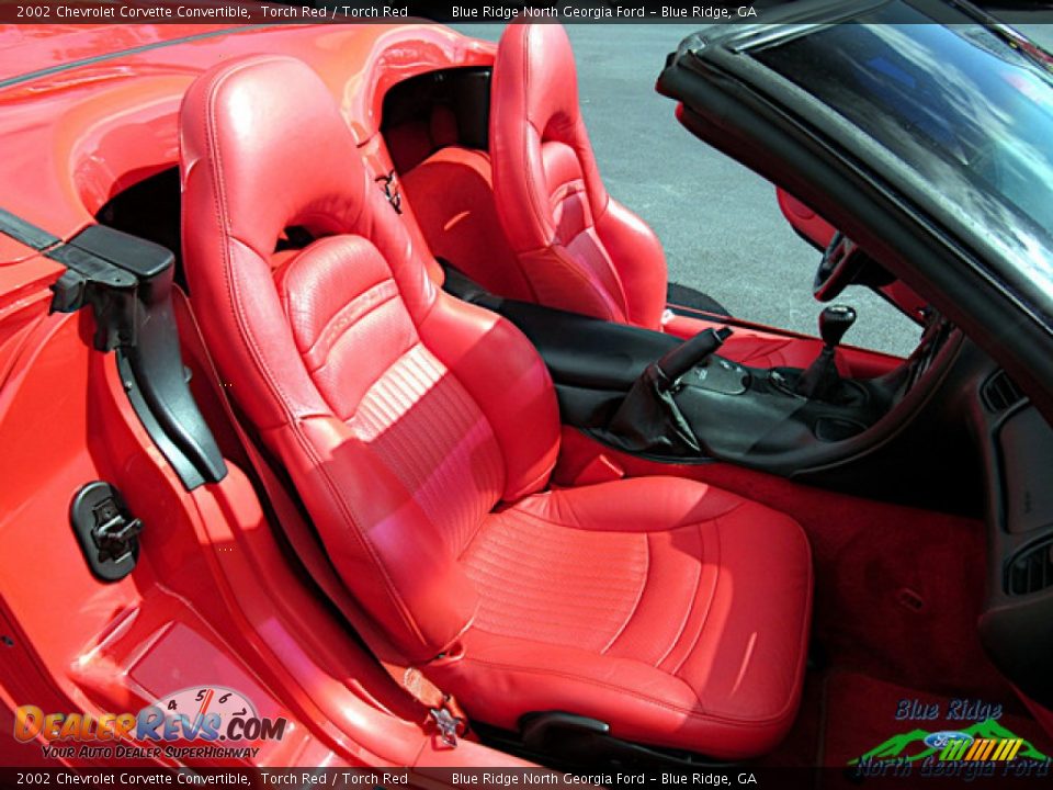 2002 Chevrolet Corvette Convertible Torch Red / Torch Red Photo #13
